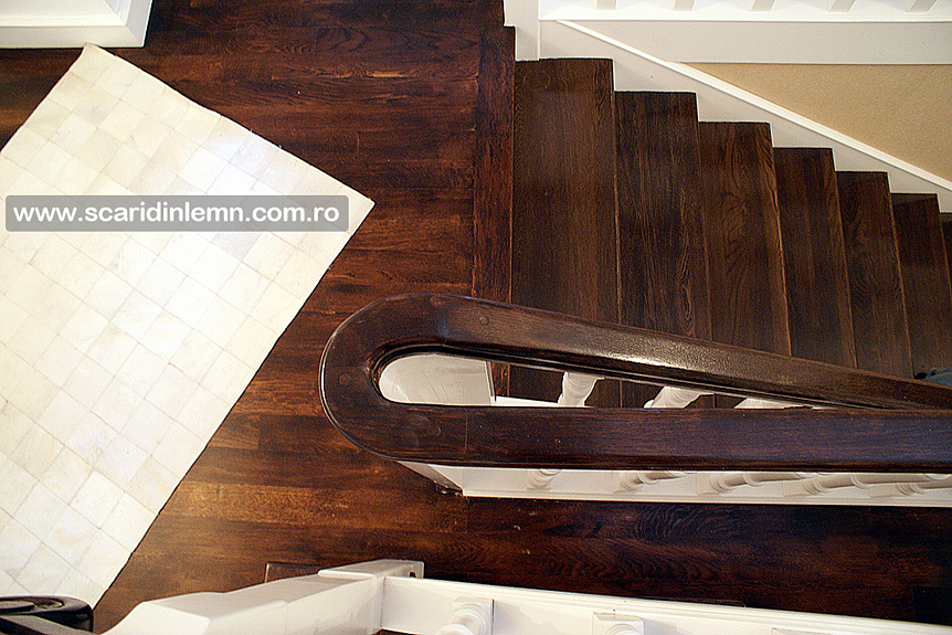 proiectare scari interioare din lemn masiv vang modular placare trepte de lemn cu mana curenta lemn curbat